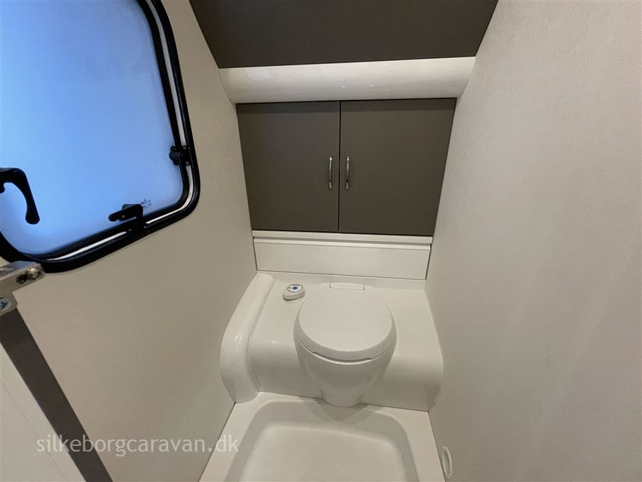 Hobby Excellent Edition 460 UFe